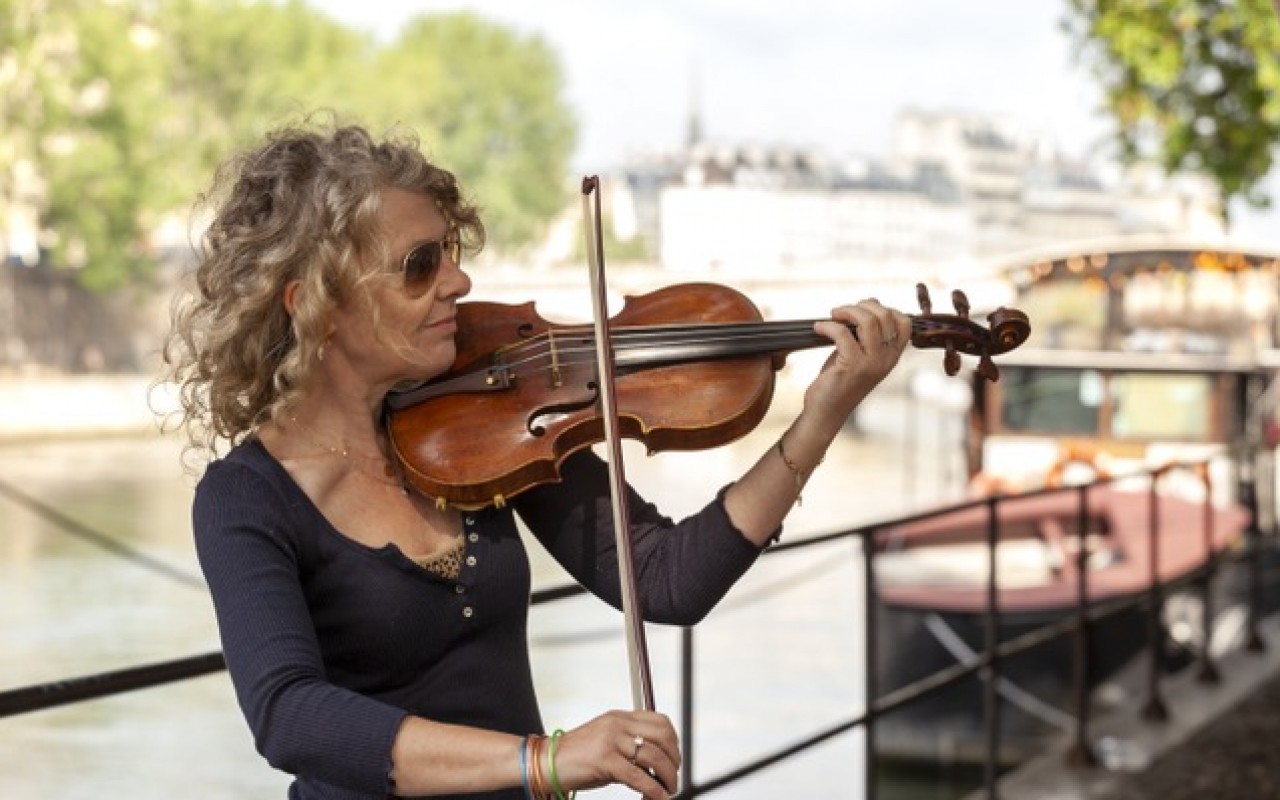 MATHILDE FEBRER FT. ALAIN JEAN MARIE &JEAN M. ECAY - NOUVEL ALBUM "MILOU EN MAI" - Photo : Philippe Cabaret