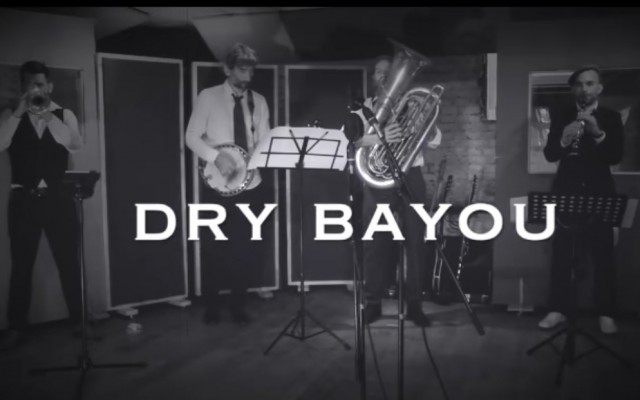 Le 1905 invite Dry Bayou Rag Band